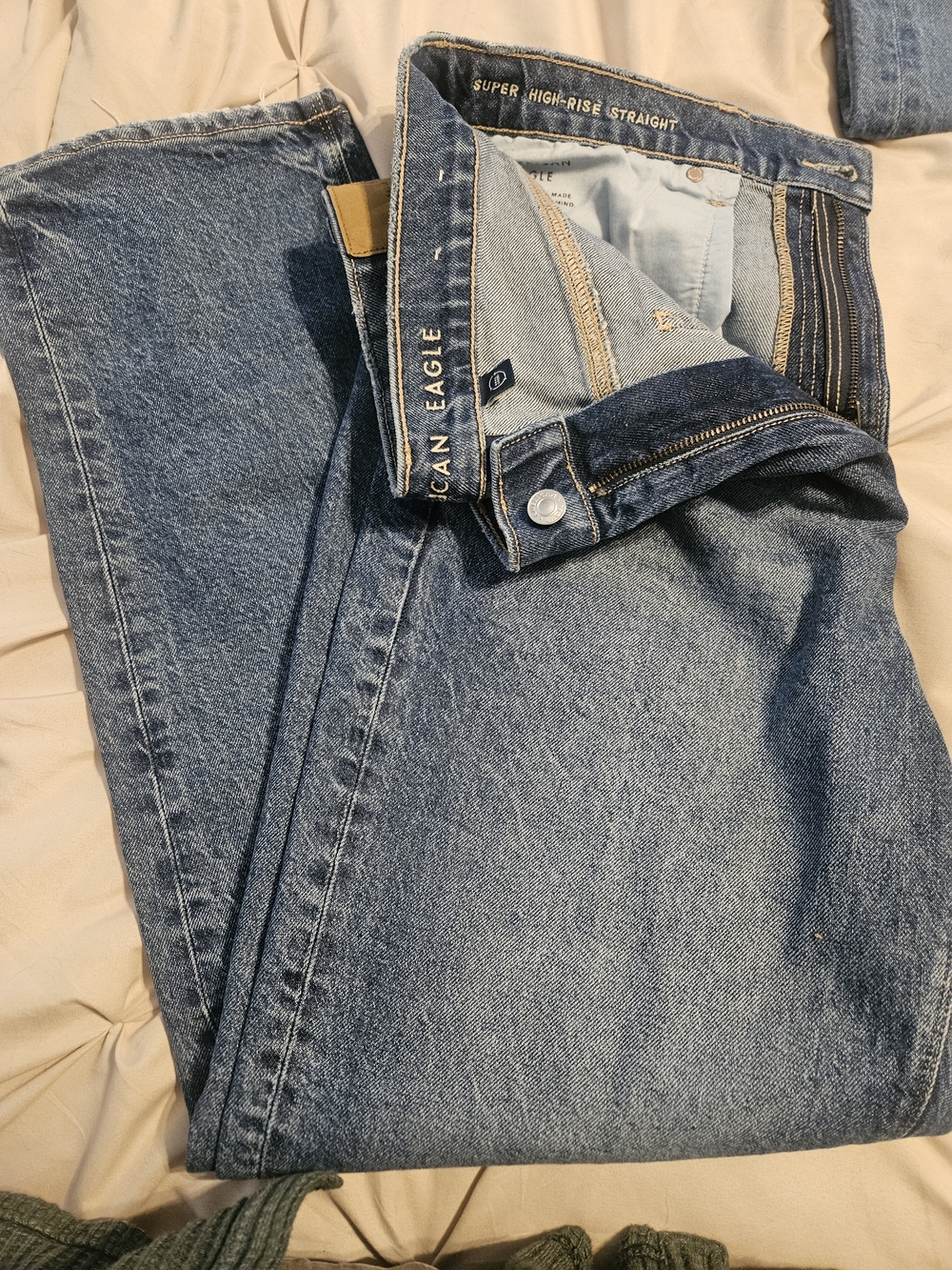 American Eagle Outfitters Womens Blue High-Rise Straight Jeans